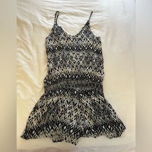 Patterned romper